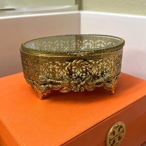 Stylebuilt Vintage 24k Gold Plate Jewelry Case